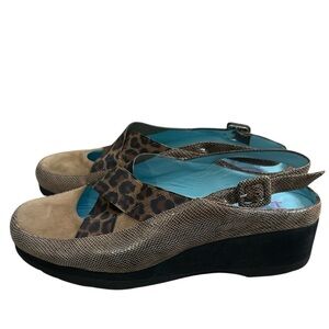 Thierry Rabotin suede  Snake trim Animal Print Leopard Slingback Flats 38.5 A311
